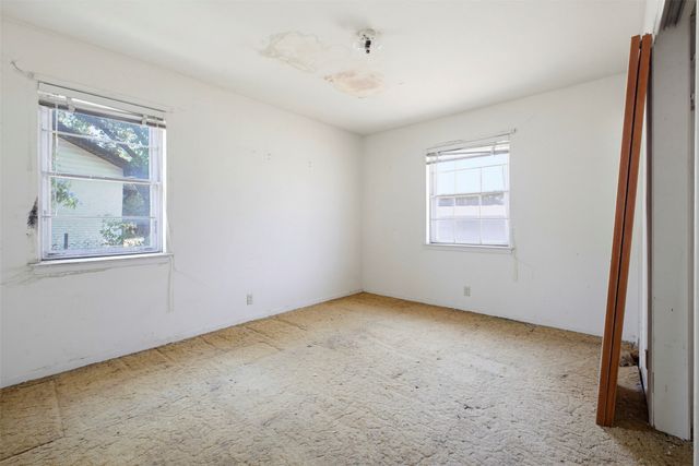 361 N Shore Place, Lewisville, TX 75067