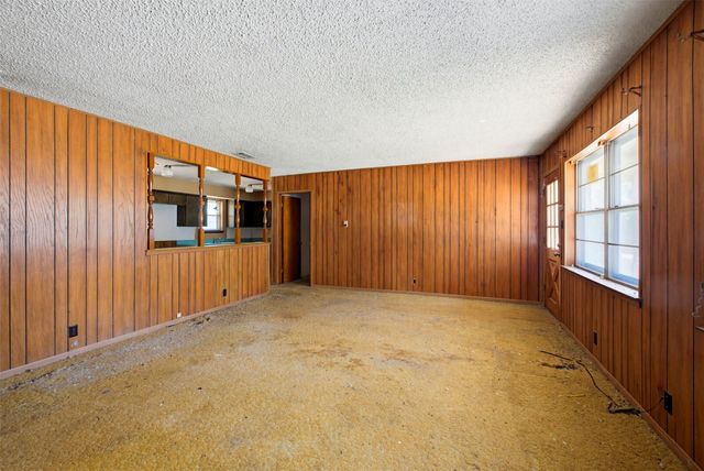 361 N Shore Place, Lewisville, TX 75067
