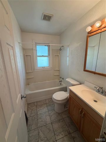 7141 Greenhaven Drive, Jennings, MO 63136