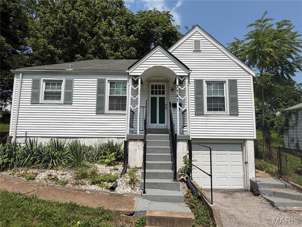 7141 Greenhaven Drive, Jennings, MO 63136