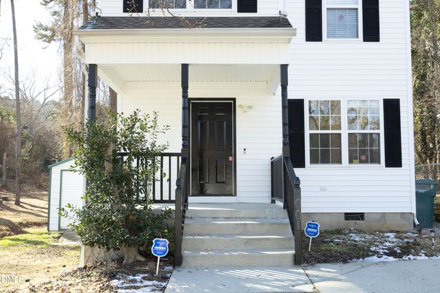 3001 Corinth Lane, Durham, NC 27704