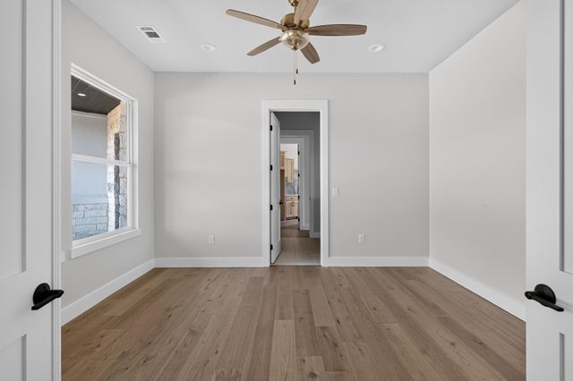 18213 Gregg Bluff RD, Jonestown, TX 78645