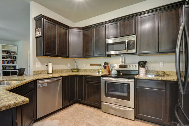 26594 Old Barnwood Dr, Denham Springs, LA 70726