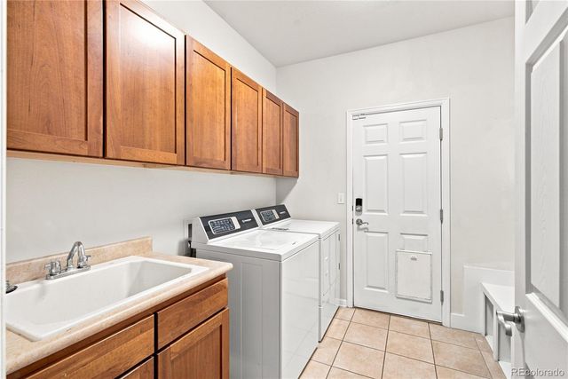 5940 S Mobile Court, Aurora, CO 80016