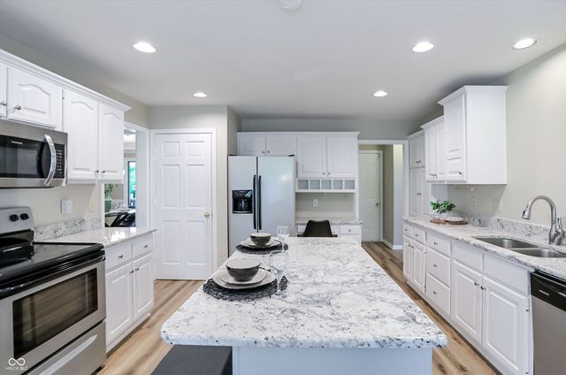 7818 Ashtree Drive, Indianapolis, IN 46259