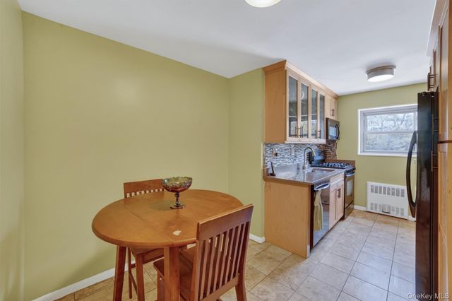 222 N Broadway 3D, Yonkers, NY 10701