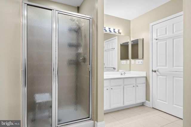 145 CHANCELLOR DR, Woodbury, NJ 08096