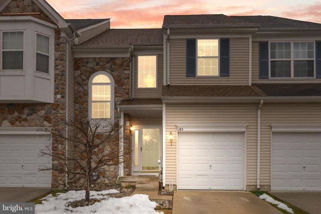 145 CHANCELLOR DR, Woodbury, NJ 08096