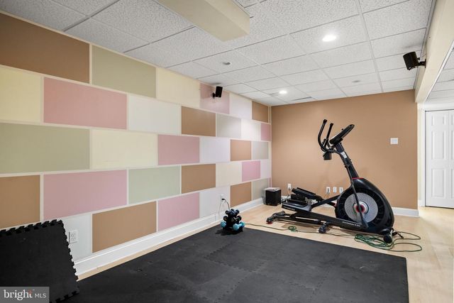 145 CHANCELLOR DR, Woodbury, NJ 08096