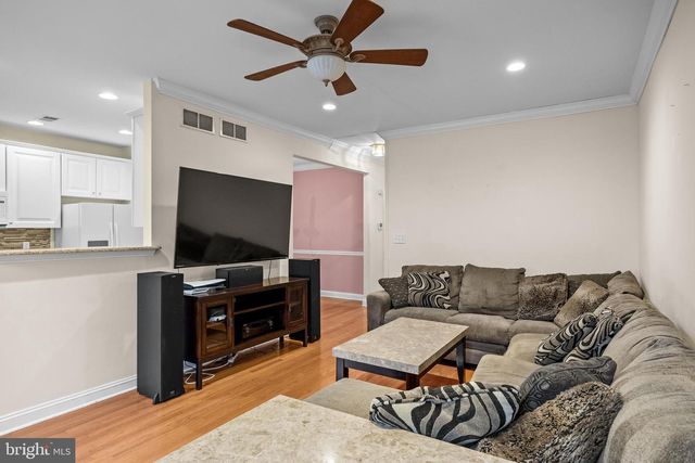 145 CHANCELLOR DR, Woodbury, NJ 08096