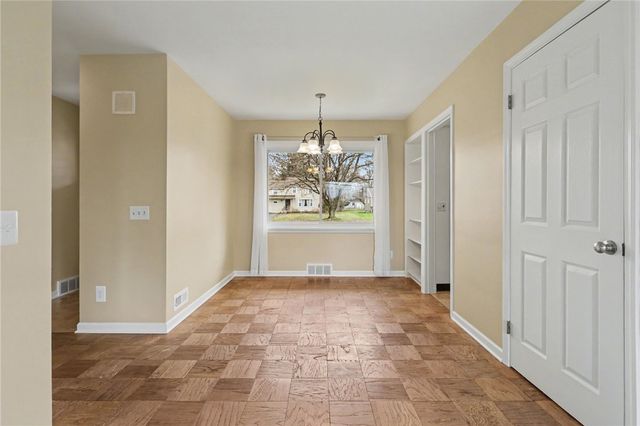 222 West Craig Hill Drive, Greece, NY 14626