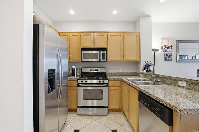 450 J St 5191, San Diego, CA 92101