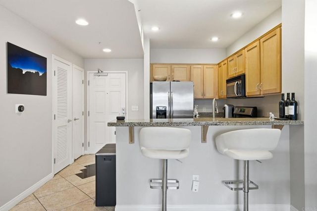 450 J St 5191, San Diego, CA 92101