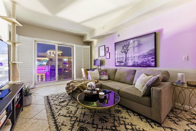 450 J St 5191, San Diego, CA 92101
