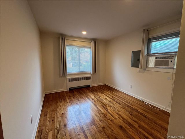 40 Firwood Road A, Port Washington, NY 11050