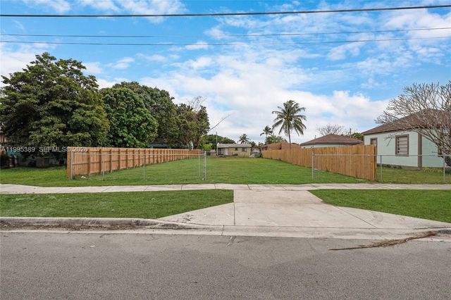 NW 2, Florida City, FL 33034