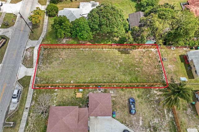 NW 2, Florida City, FL 33034