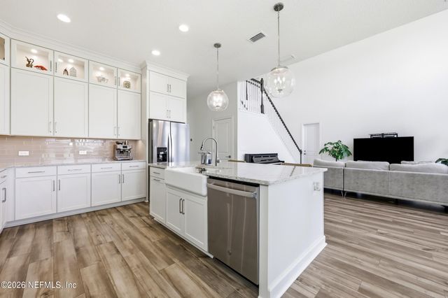 3053 FIERA VISTA Drive, Jacksonville, FL 32246