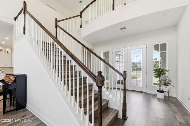 3053 FIERA VISTA Drive, Jacksonville, FL 32246