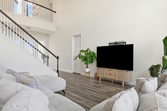 3053 FIERA VISTA Drive, Jacksonville, FL 32246