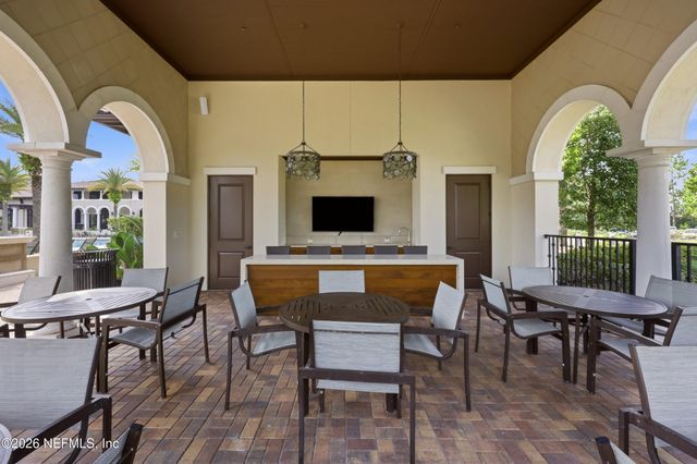 3053 FIERA VISTA Drive, Jacksonville, FL 32246