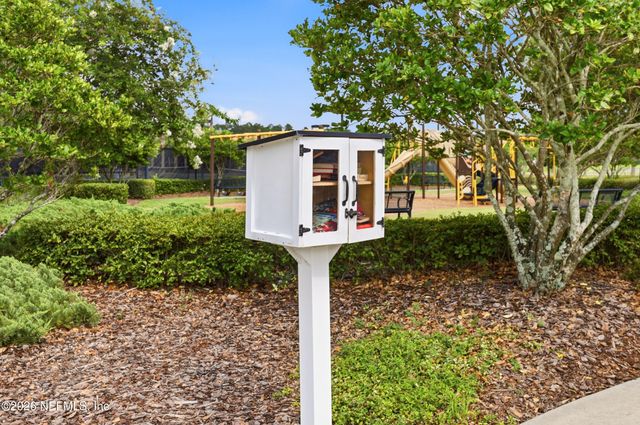 3053 FIERA VISTA Drive, Jacksonville, FL 32246