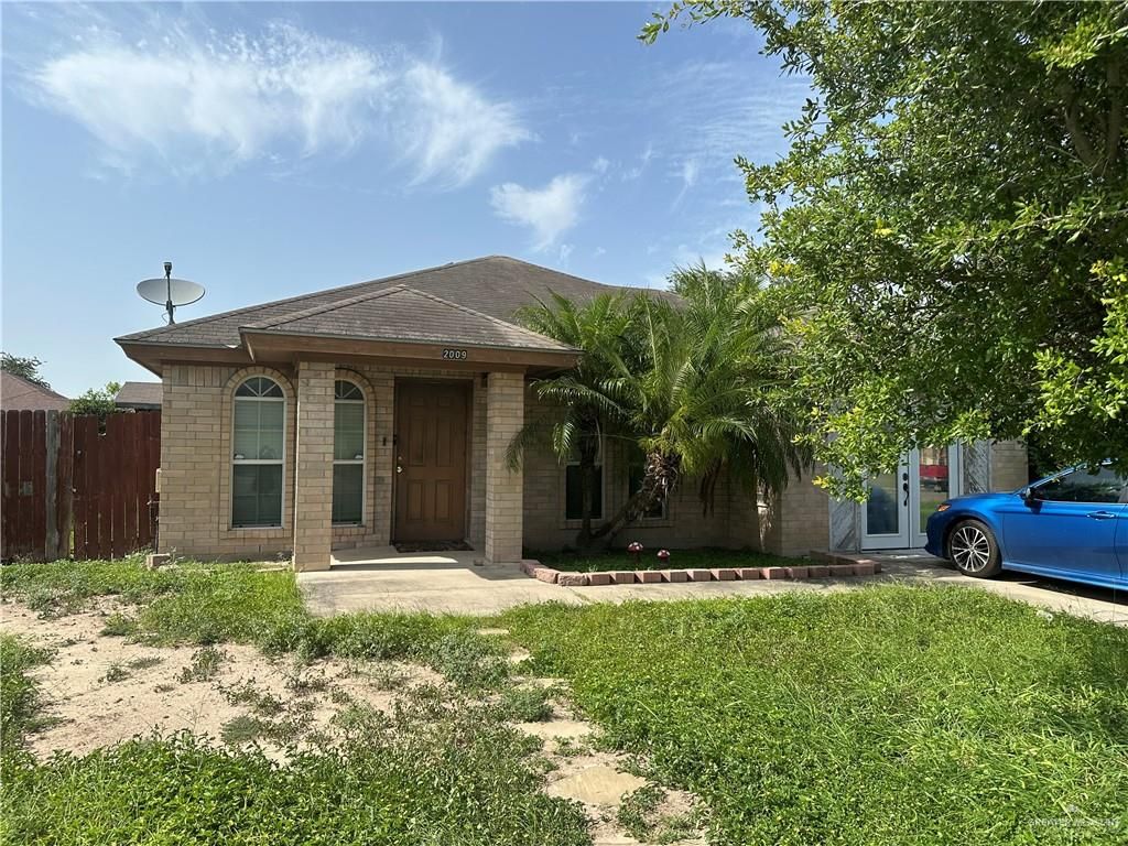 2009 Hibiscus Avenue, Weslaco, TX 78596