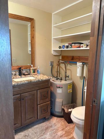 63750 E 240 Road, Grove, OK 74344