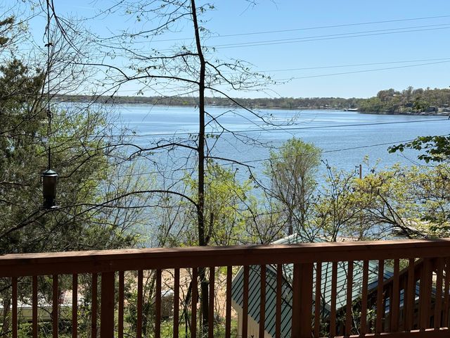 63750 E 240 Road, Grove, OK 74344
