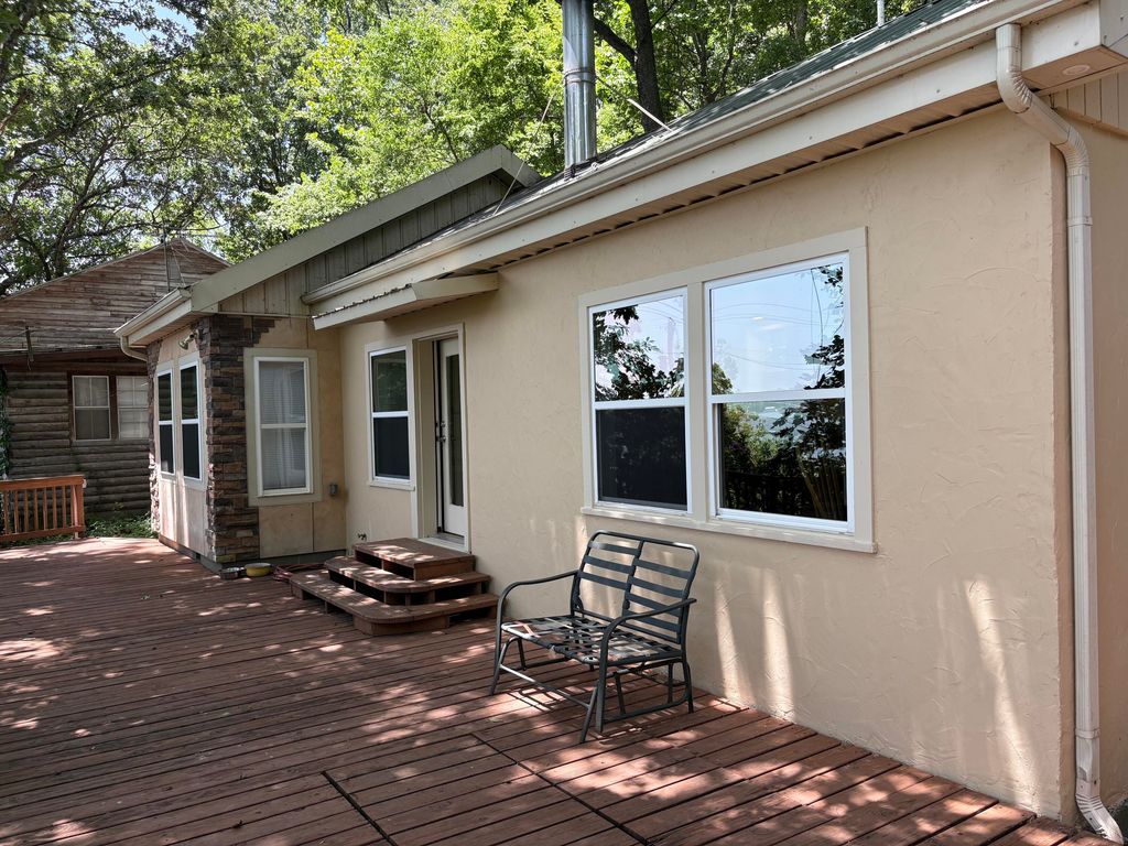 63750 E 240 Road, Grove, OK 74344