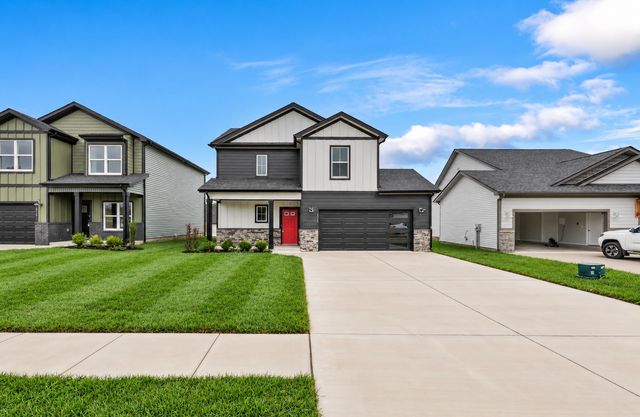 2716 Brewster Dr, Clarksville, TN 37042