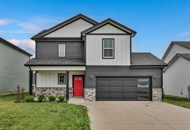 2716 Brewster Dr, Clarksville, TN 37042