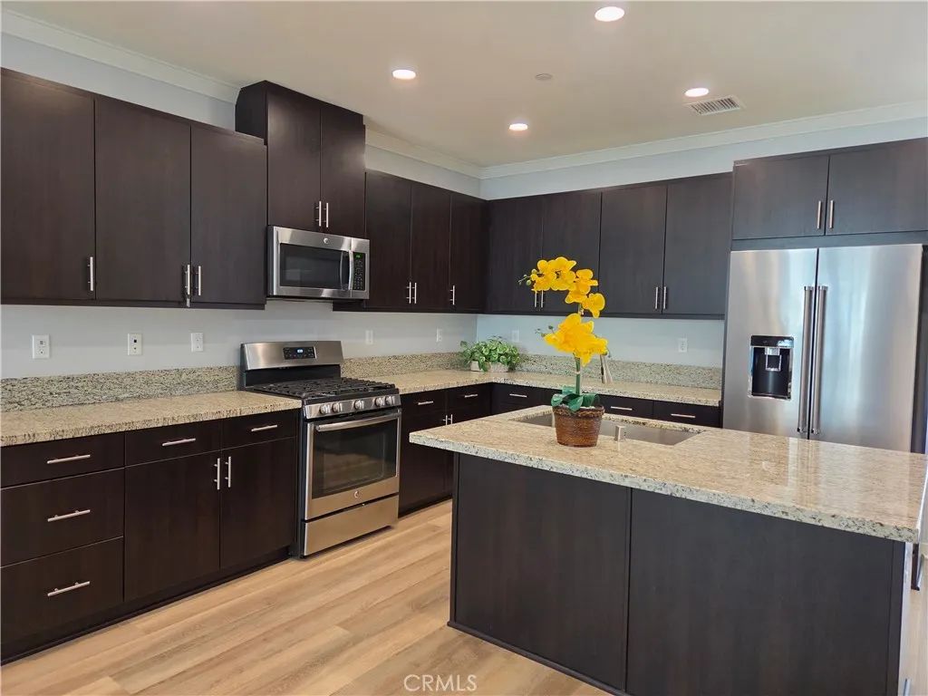 64 Savannah, Lake Forest, CA 92630