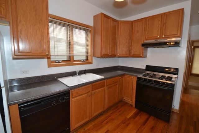 1427 W WALTON Street 2, Chicago, IL 60642