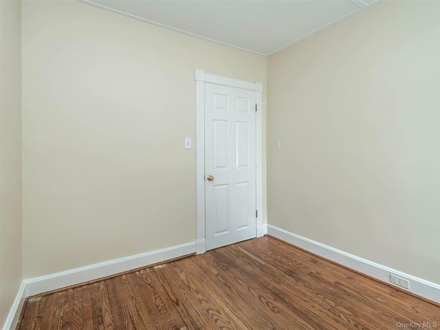 339 Glen Avenue Upper, Sea Cliff, NY 11579