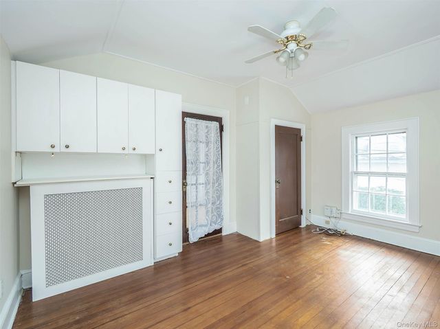 339 Glen Avenue Upper, Sea Cliff, NY 11579