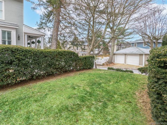 339 Glen Avenue Upper, Sea Cliff, NY 11579