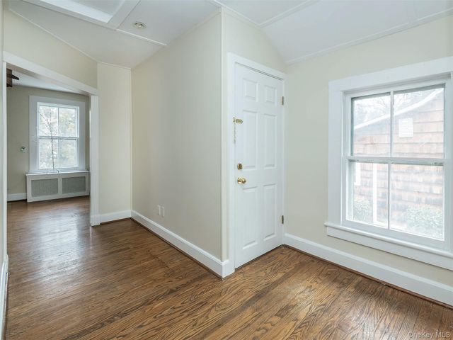 339 Glen Avenue Upper, Sea Cliff, NY 11579