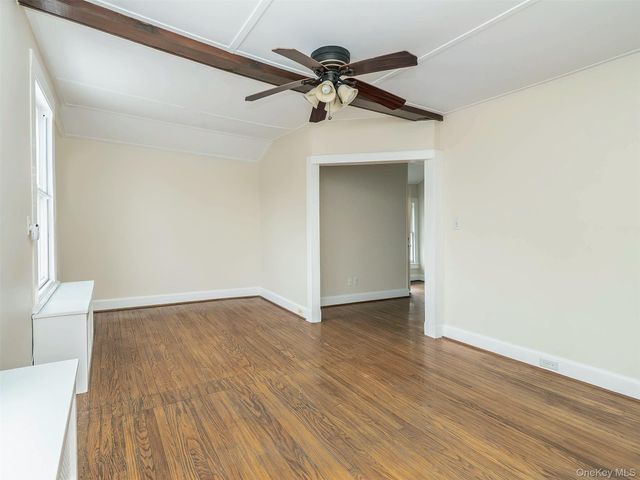 339 Glen Avenue Upper, Sea Cliff, NY 11579