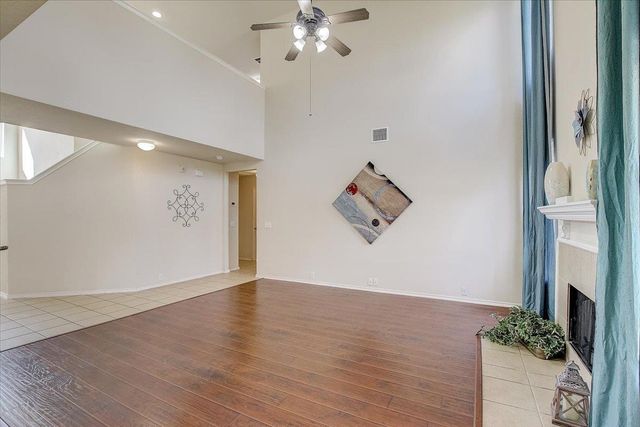 537 Golden Creek DR, Round Rock, TX 78665