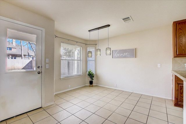 537 Golden Creek DR, Round Rock, TX 78665