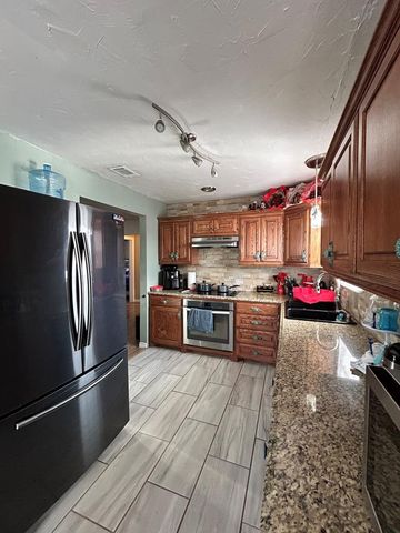 1109 NW 4th, Andrews, TX 79714