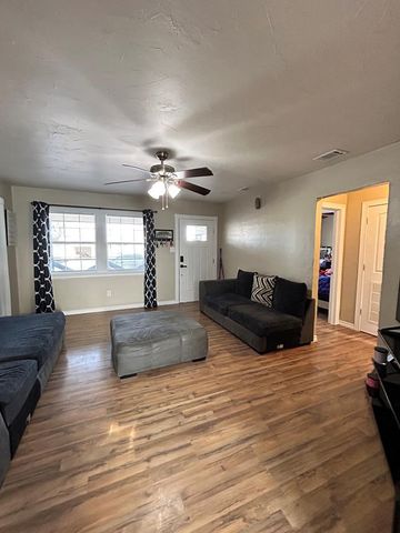 1109 NW 4th, Andrews, TX 79714