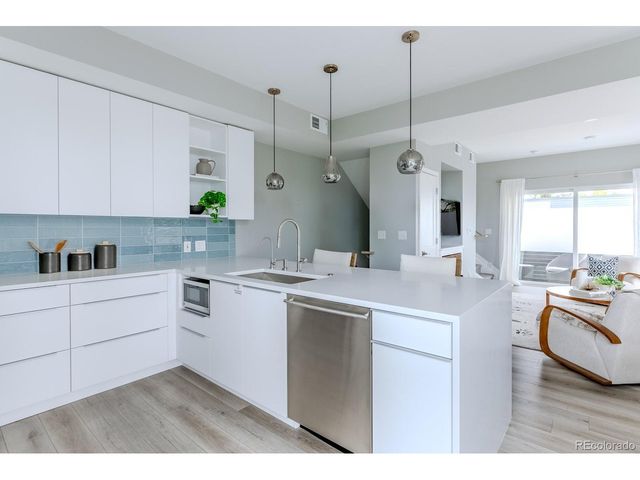 402 W Baseline Rd H, Lafayette, CO 80026