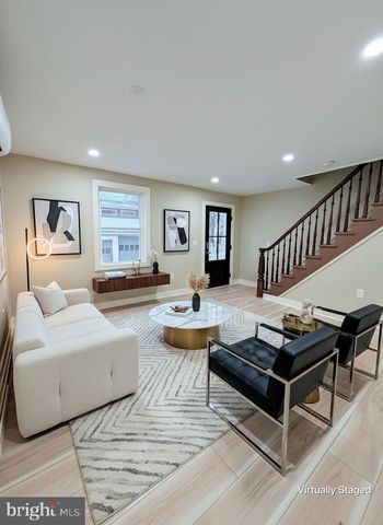 58 GRANTS ALY, Lambertville, NJ 08530