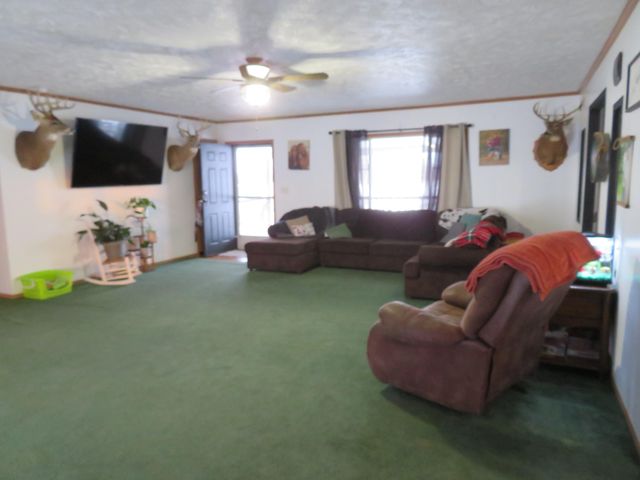 6126 Calland Road 6126 Calland Road, Urbana, OH 43078