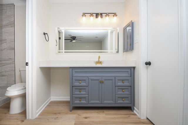 7314 Skylight Lane, Houston, TX 77095