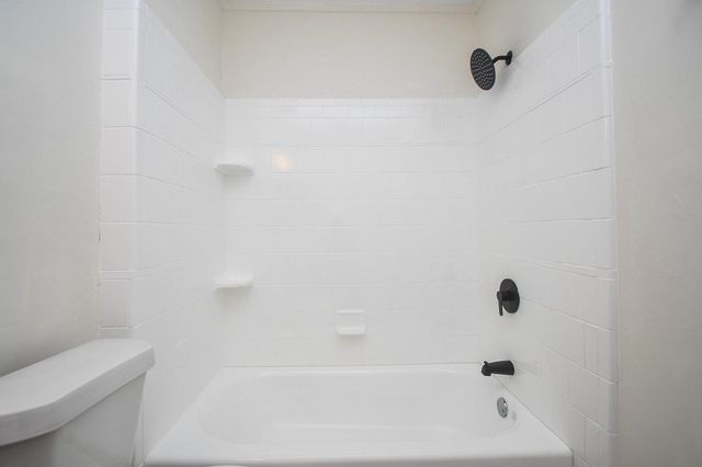 7314 Skylight Lane, Houston, TX 77095