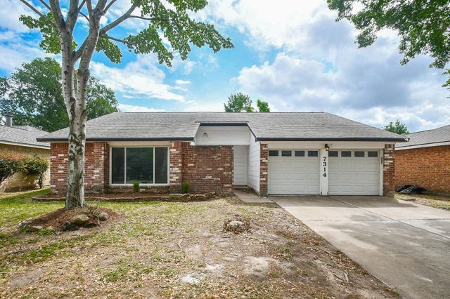 7314 Skylight Lane, Houston, TX 77095