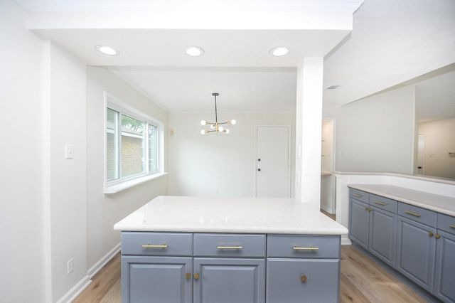 7314 Skylight Lane, Houston, TX 77095